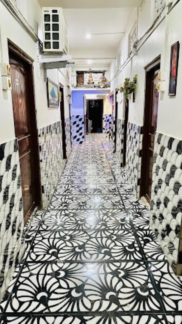 Hotel Nilamber By Grb Lumding Ngoại thất bức ảnh