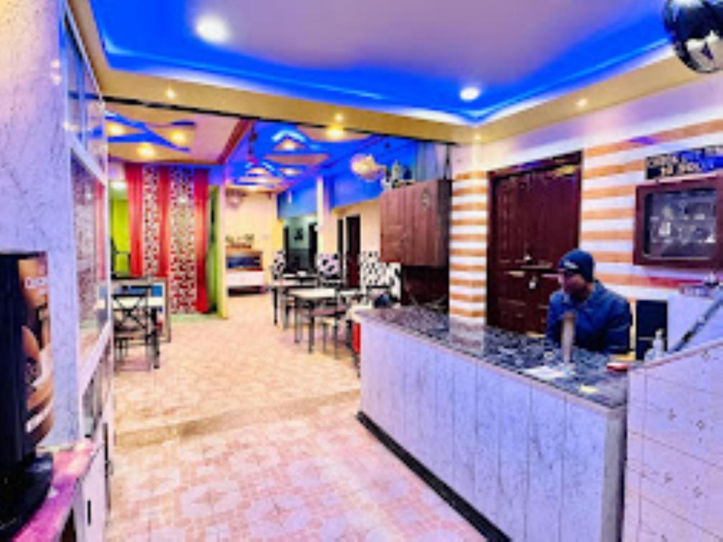 Hotel Nilamber By Grb Lumding Ngoại thất bức ảnh